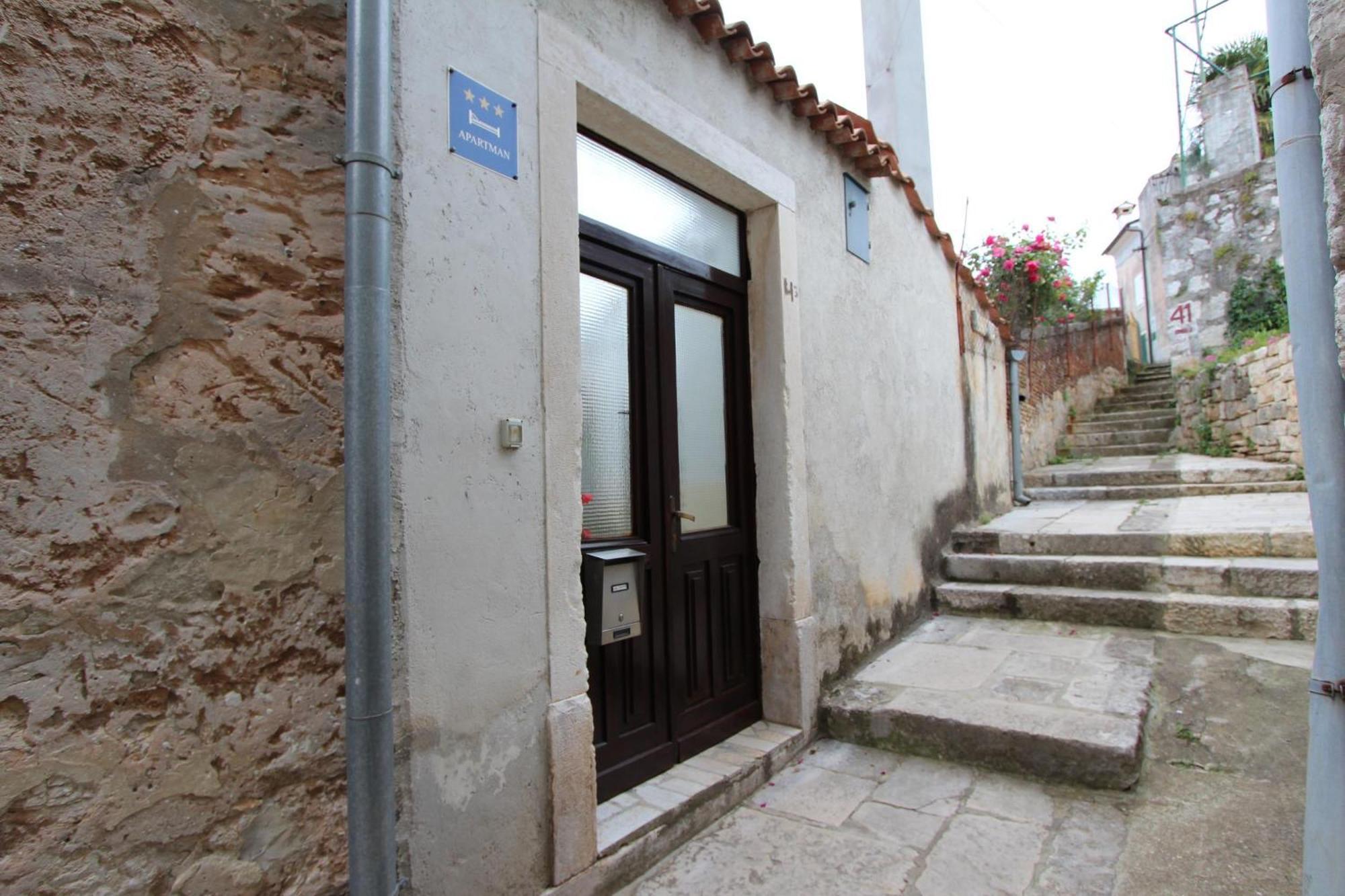 Apartment Riki Rovinj Extérieur photo