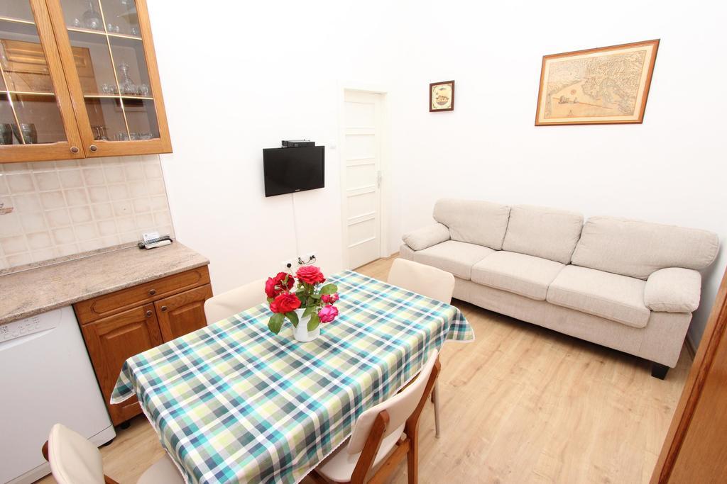 Apartment Riki Rovinj Extérieur photo